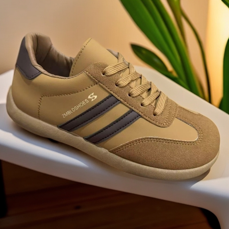 Thick soled white shoes women's shoes 2024 new popular autumn popular mesh breathable small height casual board shoes