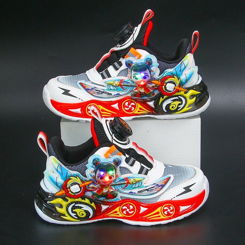 2025 Autumn Children's Sports Shoes New Dad Shoes Breathable Mesh Men's Shoes Soft soled Lightweight Cartoon Running Shoes 2025 Autumn Children's Sports Shoes New Dad Shoes Breathable Mesh Men's Shoes Soft soled Lightweight Cartoon Running Shoes