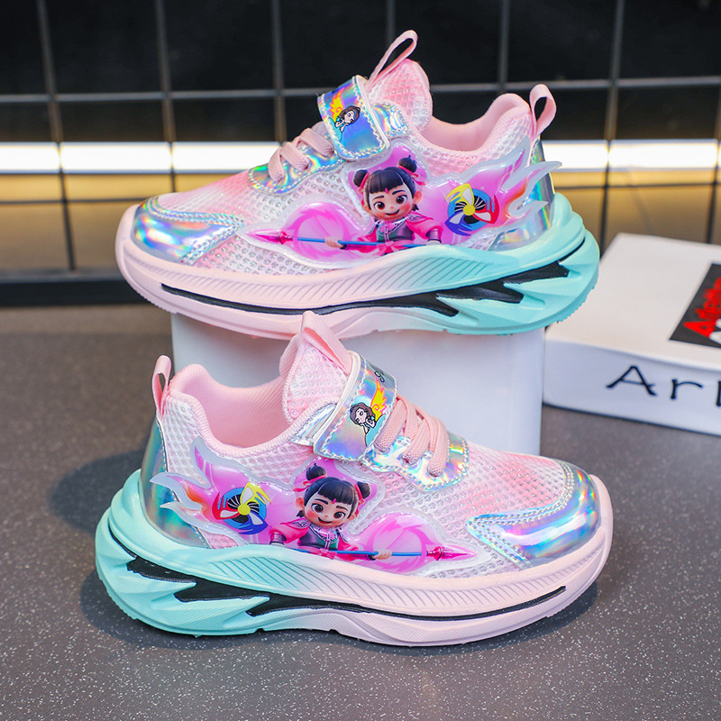 Nezha children's sports shoes 2025 summer new mesh breathable versatile shoes for primary and secondary school children, boys' shoes for elementary school students Nezha children's sports shoes 2025 summer new mesh breathable versatile shoes for primary and secondary school children, boys' shoes for elementary school students