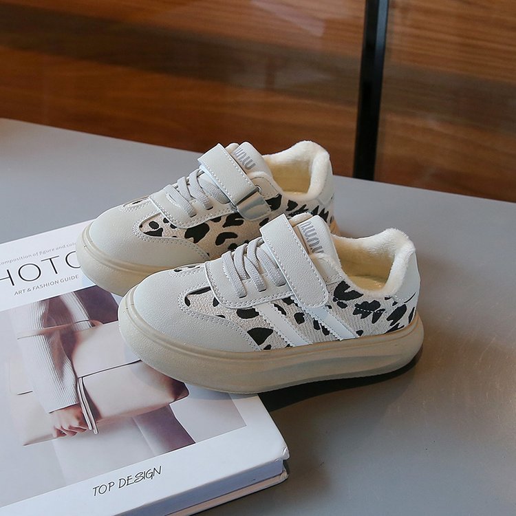 Children's sports shoes 2024 autumn and winter new versatile soft sole with plush warm casual shoes for boys and girls, student cotton shoes Children's sports shoes 2024 autumn and winter new versatile soft sole with plush warm casual shoes for boys and girls, student cotton shoes