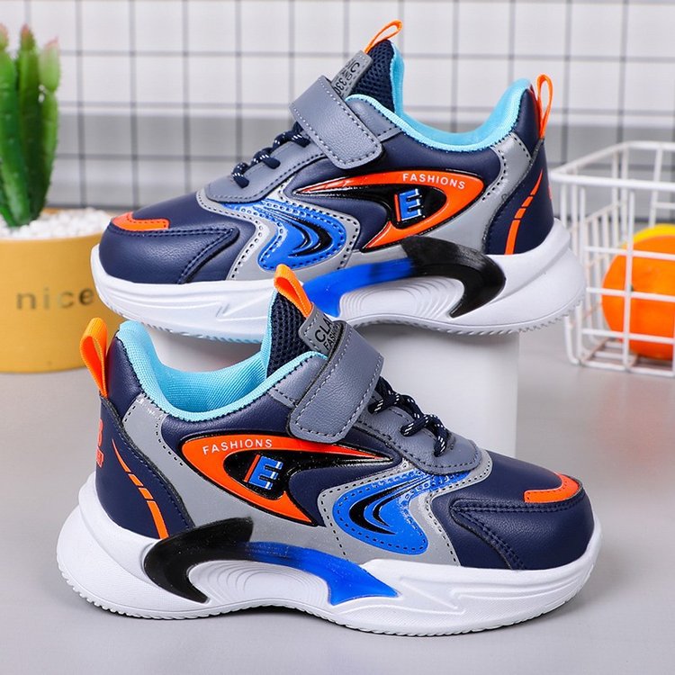 Children's shoes 2023 autumn and winter new item boys' leather sports shoes solid soft sole running shoes small and medium-sized children's shoes Children's shoes 2023 autumn and winter new item boys' leather sports shoes solid soft sole running shoes small and medium-sized children's shoes