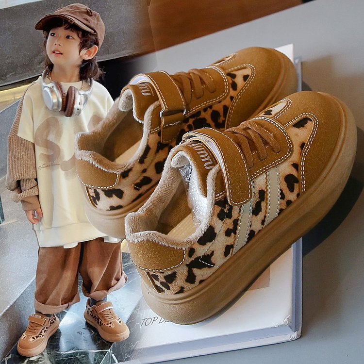 Children's sports shoes 2024 autumn and winter new versatile soft sole with plush warm casual shoes for boys and girls, student cotton shoes Children's sports shoes 2024 autumn and winter new versatile soft sole with plush warm casual shoes for boys and girls, student cotton shoes