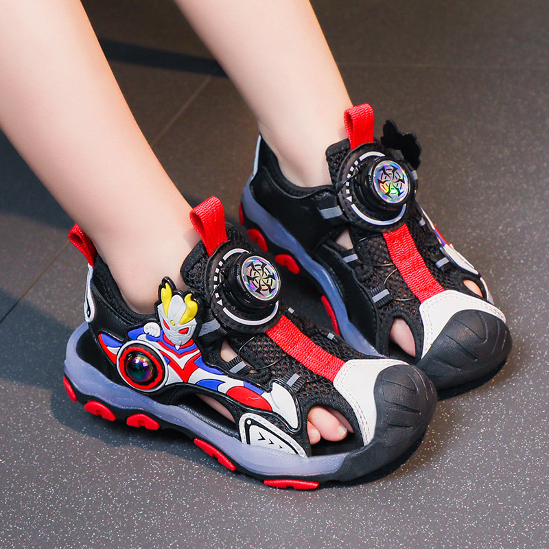 Boys' Headline Sandals with Lights 2025 Summer New Style Rotating Buckle Children's Shoes Anti Kicking Shoes for Middle and Primary School Students Boys' Headline Sandals with Lights 2025 Summer New Style Rotating Buckle Children's Shoes Anti Kicking Shoes for Middle and Primary School Students