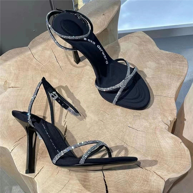 2023 Spring/Summer New Pink High Heels for Women, Thin Heels, Sexy, Open toed, One line Buckle with Diamond Letter Sandals for Women 2023 Spring/Summer New Pink High Heels for Women, Thin Heels, Sexy, Open toed, One line Buckle with Diamond Letter Sandals for Women