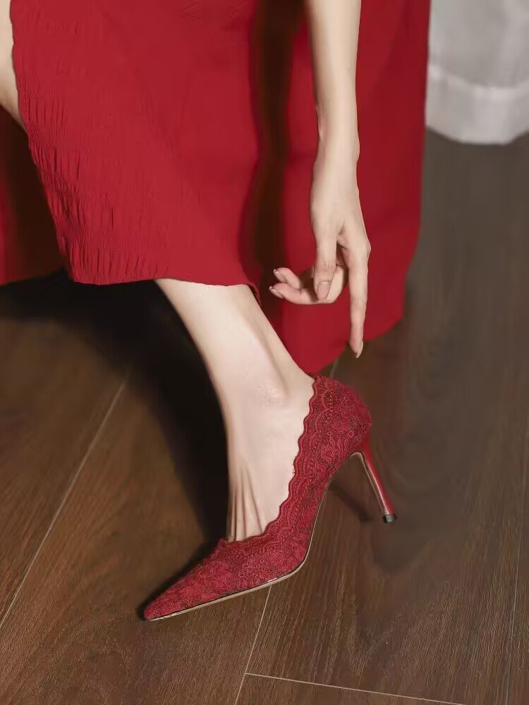 White high heels wedding shoes for women in the spring of 2025, new pointed and fine heel embroidered lace dress bridal shoes White high heels wedding shoes for women in the spring of 2025, new pointed and fine heel embroidered lace dress bridal shoes