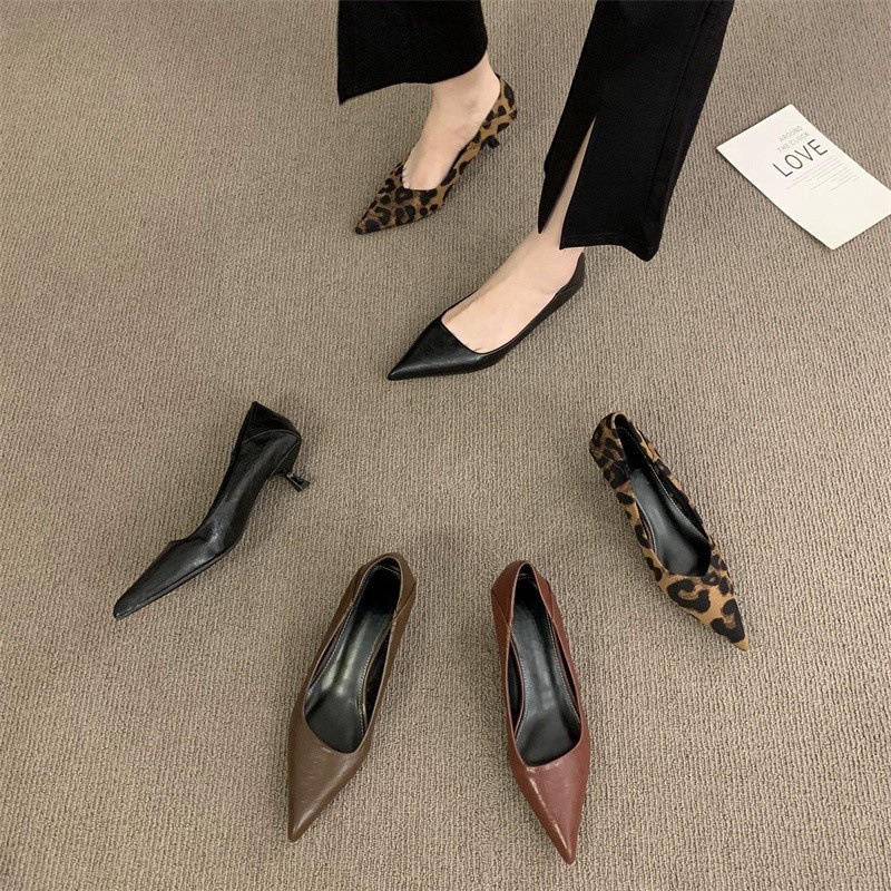2024 autumn and winter new pointed shallow mouth high heels leopard print fashion versatile temperament commuting low heel kitten order shoes 2024 autumn and winter new pointed shallow mouth high heels leopard print fashion versatile temperament commuting low heel kitten order shoes