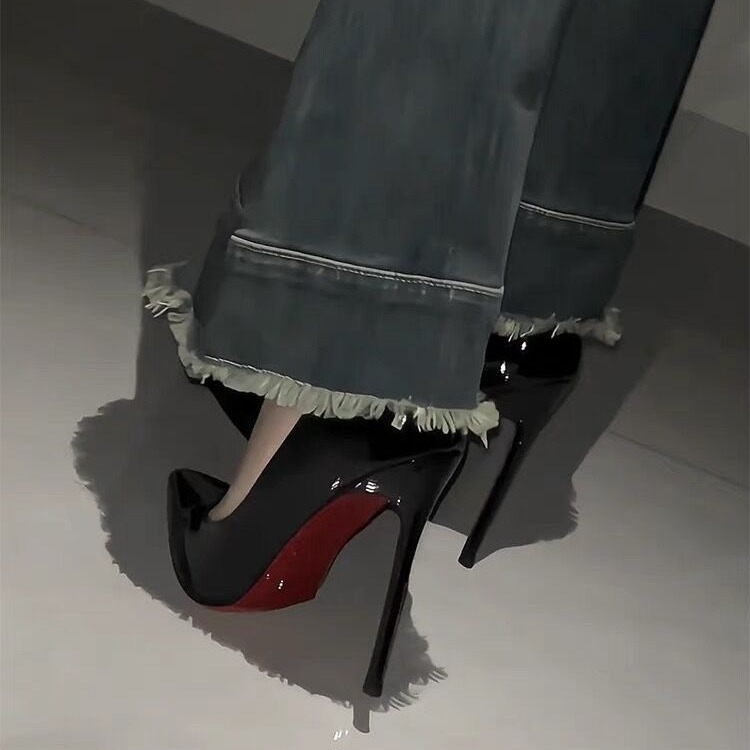 Red soled high heels, women's slim heels, black side empty with rhinestones, elegant socialite, nude color, pointed toe, 2023 new model Red soled high heels, women's slim heels, black side empty with rhinestones, elegant socialite, nude color, pointed toe, 2023 new model