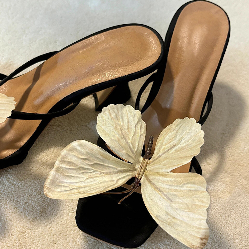 Small niche design butterfly one line high heels 2025 new fairy temperament coarse heel sandals Small niche design butterfly one line high heels 2025 new fairy temperament coarse heel sandals