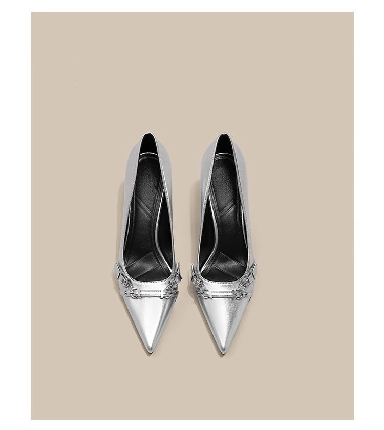 Black light mature and beautiful high heels for women 2024 new French style versatile pointed thin follow-up shoes paired with skirts Black light mature and beautiful high heels for women 2024 new French style versatile pointed thin follow-up shoes paired with skirts