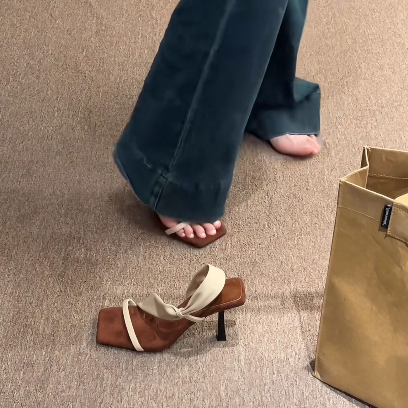 Little Black Online French Exquisite High Heels Women's Summer Square Head Sexy Sandals Temperament Retro Single Shoes Height Increasing Slippers Little Black Online French Exquisite High Heels Women's Summer Square Head Sexy Sandals Temperament Retro Single Shoes Height Increasing Slippers