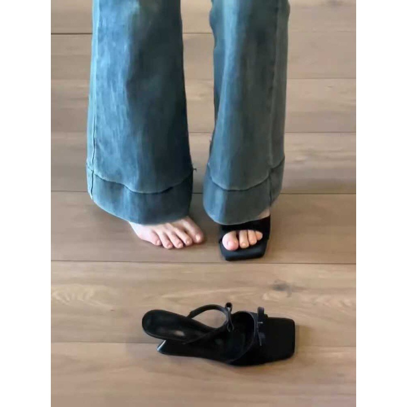 French bow square toe wedge sandals for women in the summer of 2025, new fairy style dress with a straight strap and high heels for wearing outside French bow square toe wedge sandals for women in the summer of 2025, new fairy style dress with a straight strap and high heels for wearing outside