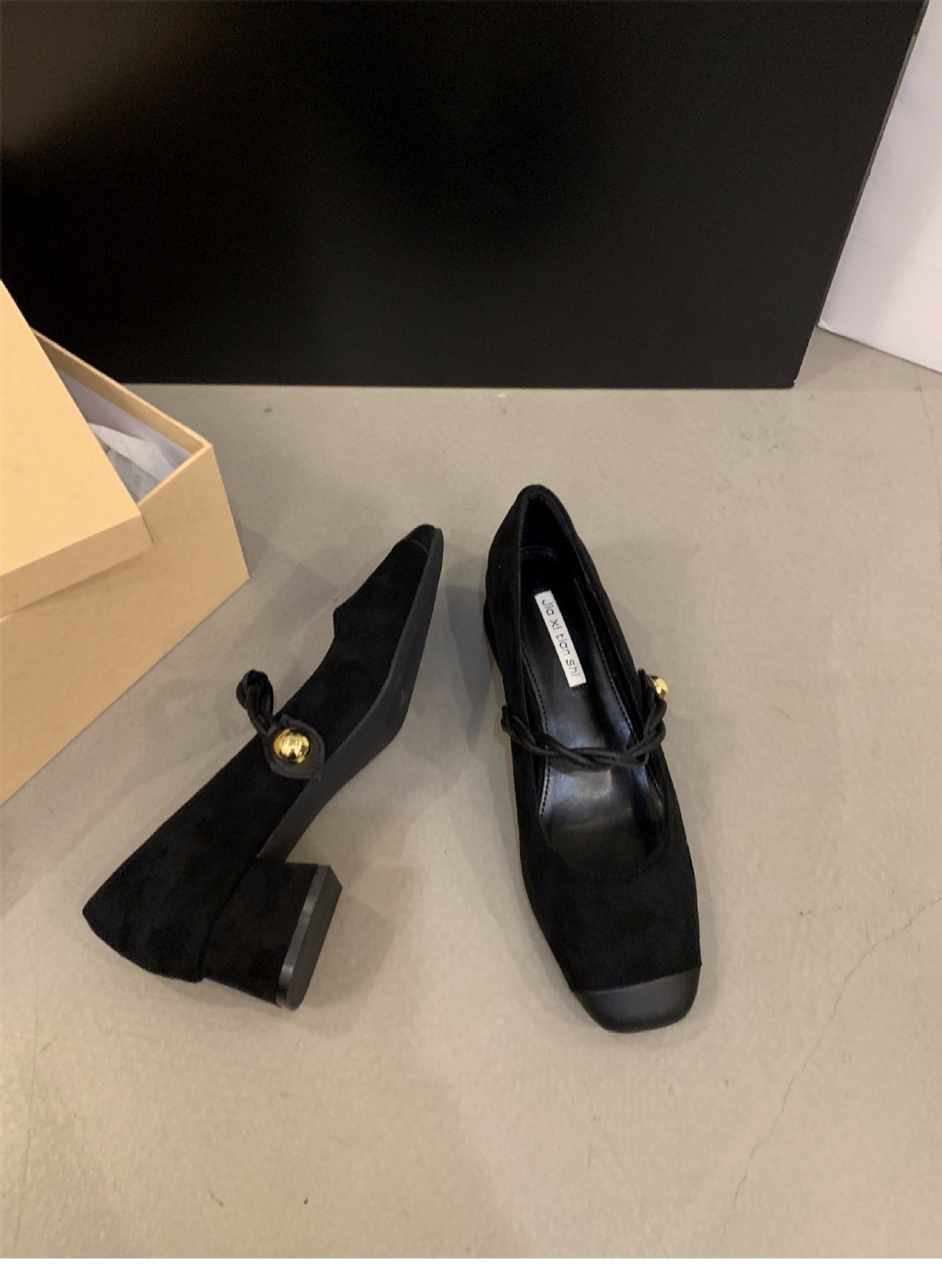 French style thick heel black suede evening shoes for women 2023 new autumn/winter Mary Jane mid high heels single shoes French style thick heel black suede evening shoes for women 2023 new autumn/winter Mary Jane mid high heels single shoes