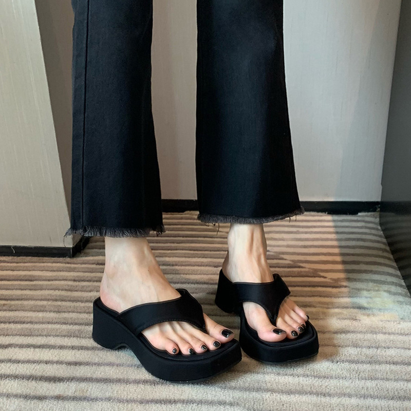 2025 new summer wedge heel flip flops suitable for work, women's thick soled sandals