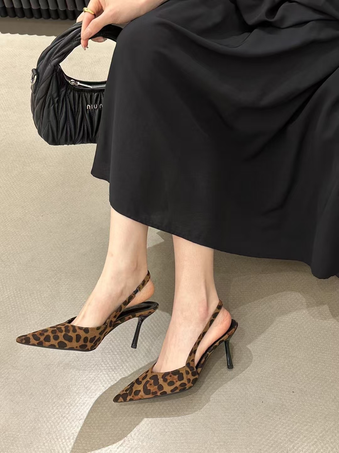 Two heights~French pointed leopard print high heels, toe sandals, women's spring and summer slim heels, suede back, empty single shoes Two heights~French pointed leopard print high heels, toe sandals, women's spring and summer slim heels, suede back, empty single shoes
