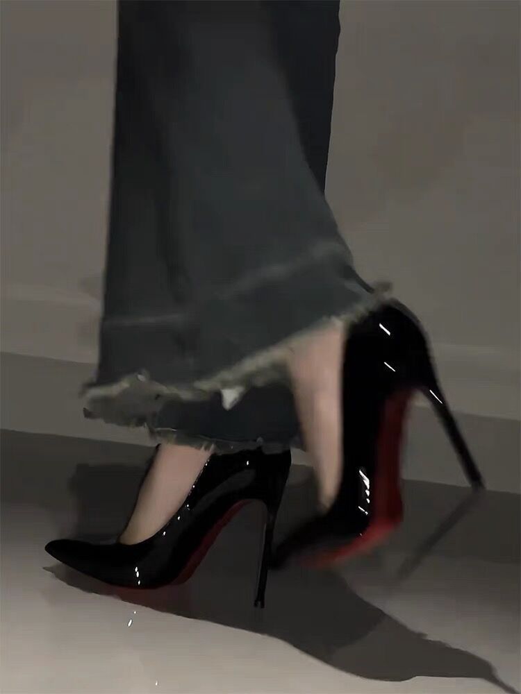 Red soled high heels, women's slim heels, black side empty with rhinestones, elegant socialite, nude color, pointed toe, 2023 new model Red soled high heels, women's slim heels, black side empty with rhinestones, elegant socialite, nude color, pointed toe, 2023 new model