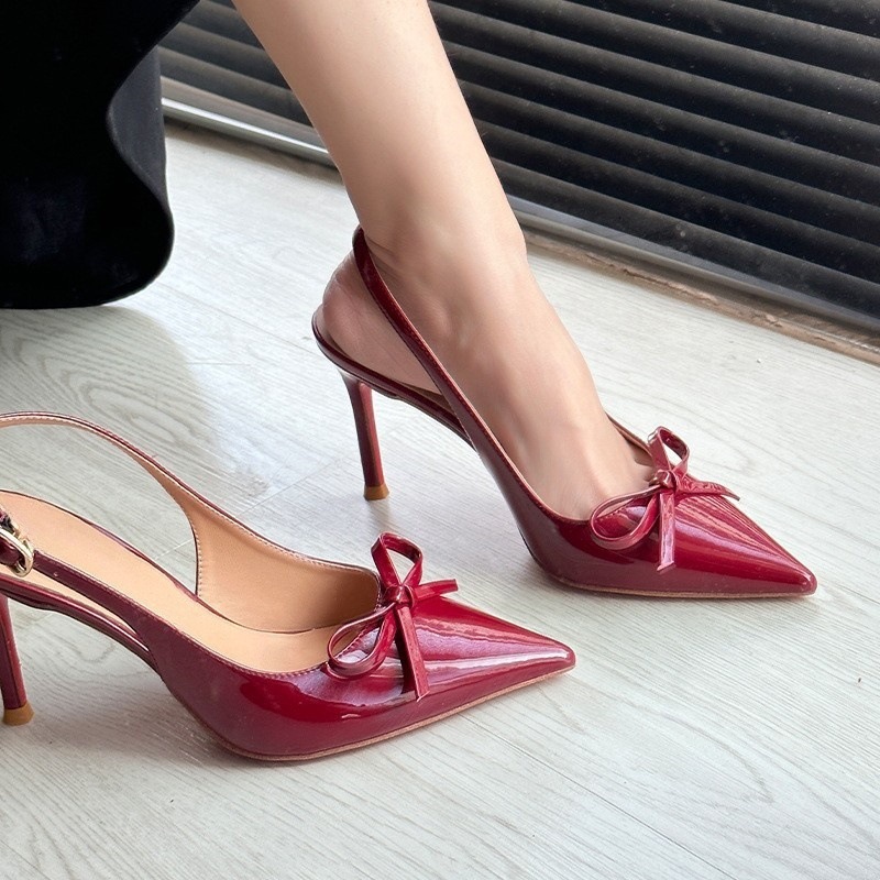 Beautiful nude colored high heels for women in summer 2025, new style with a pointed toe and shallow mouth, sexy single shoe bow sandals Beautiful nude colored high heels for women in summer 2025, new style with a pointed toe and shallow mouth, sexy single shoe bow sandals