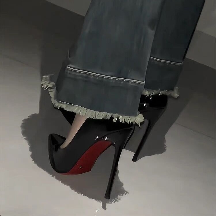 Red soled high heels, women's slim heels, black side empty with rhinestones, elegant socialite, nude color, pointed toe, 2023 new model Red soled high heels, women's slim heels, black side empty with rhinestones, elegant socialite, nude color, pointed toe, 2023 new model