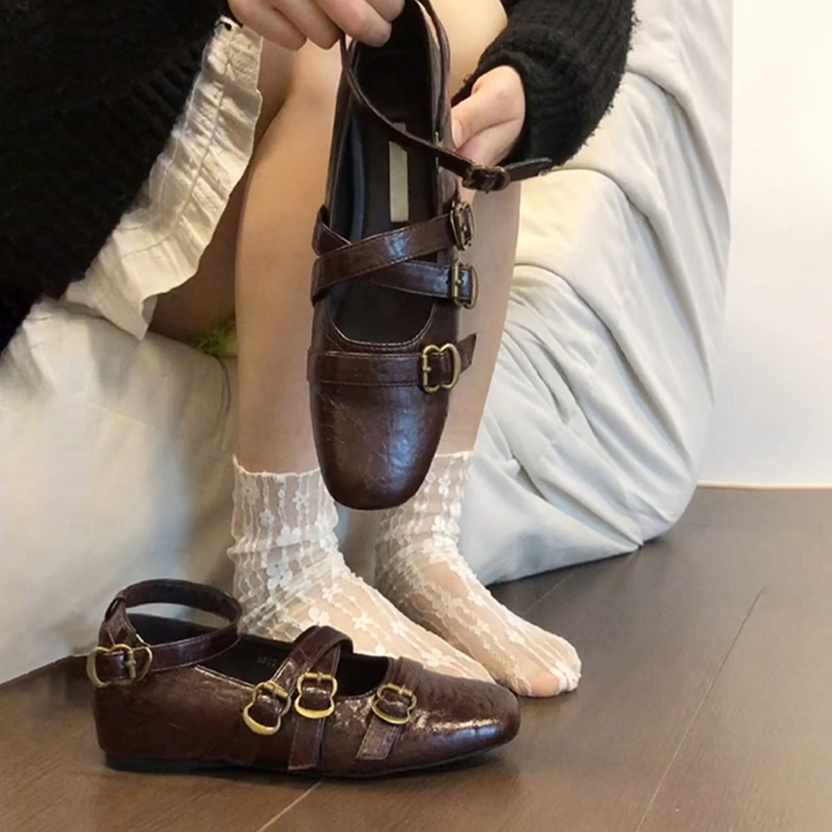 Retro interior height increasing shallow mouth single shoe women's cross buckle square toe versatile Korean version Mary Jane shoes