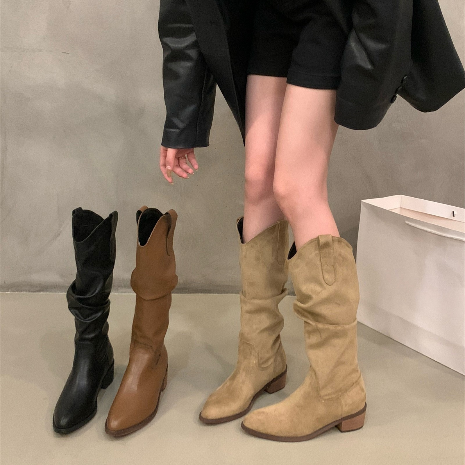 Coarse heeled retro brown V-neck pile up midsole long boots for women, 2024 summer pointed western denim long boots