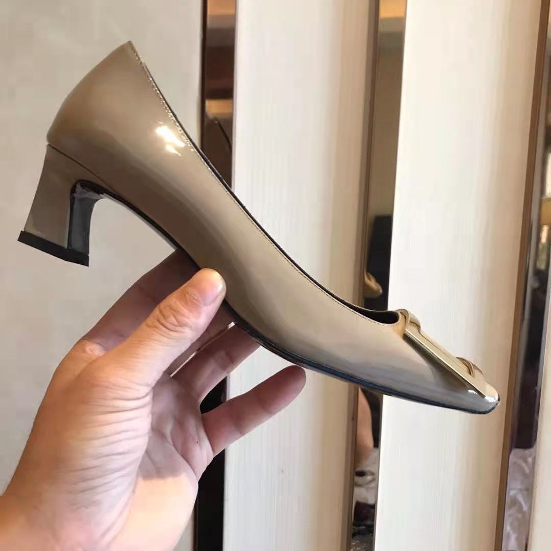 RENYOUVIWIOR square buckle single shoes, thick heel, middle heel, flat bottomed square toe, shallow mouth women's shoes, wedding shoes, commuting high heels RENYOUVIWIOR square buckle single shoes, thick heel, middle heel, flat bottomed square toe, shallow mouth women's shoes, wedding shoes, commuting high heels