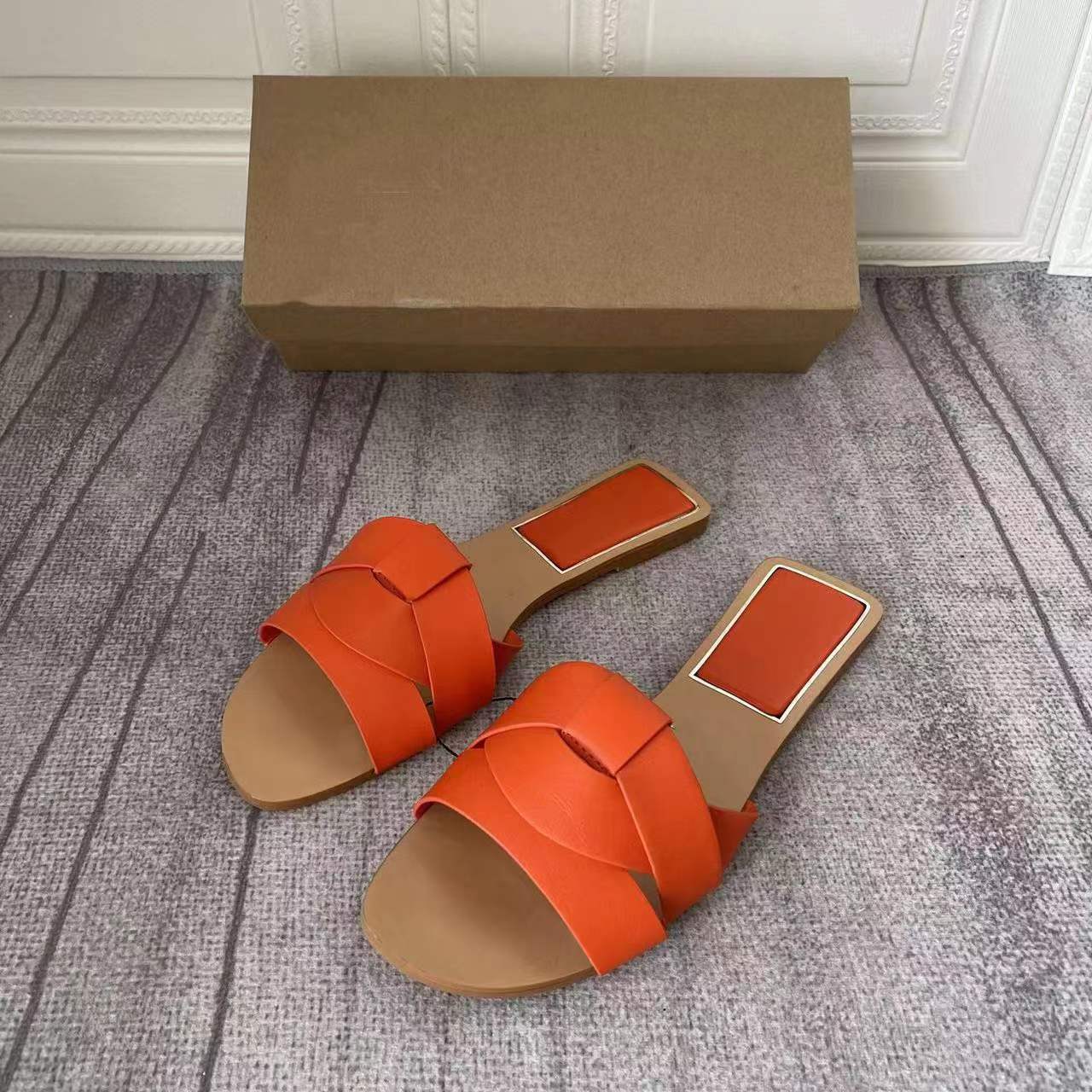 ZA New Product: Large Sized Flat Shoes for Foreign Trade in Europe and America, 2024 Summer Round Headed Fashion Beach Sandals, Women's Outdoor Cool Slippers ZA New Product: Large Sized Flat Shoes for Foreign Trade in Europe and America, 2024 Summer Round Headed Fashion Beach Sandals, Women's Outdoor Cool Slippers