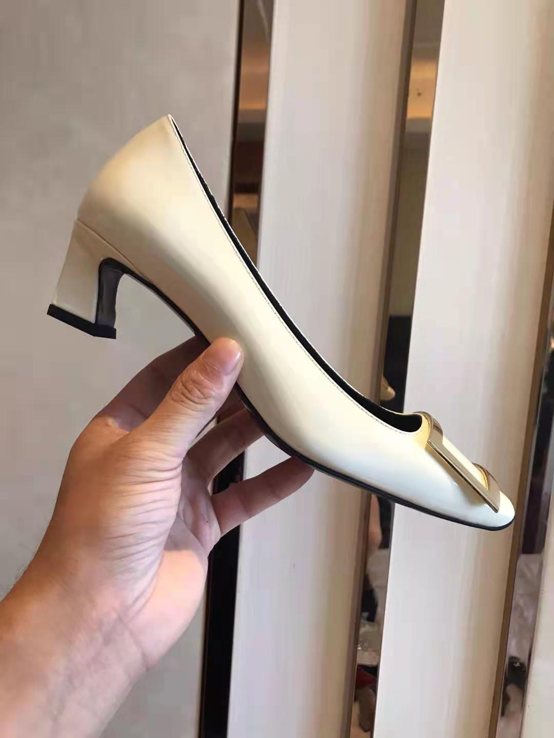 RENYOUVIWIOR square buckle single shoes, thick heel, middle heel, flat bottomed square toe, shallow mouth women's shoes, wedding shoes, commuting high heels RENYOUVIWIOR square buckle single shoes, thick heel, middle heel, flat bottomed square toe, shallow mouth women's shoes, wedding shoes, commuting high heels