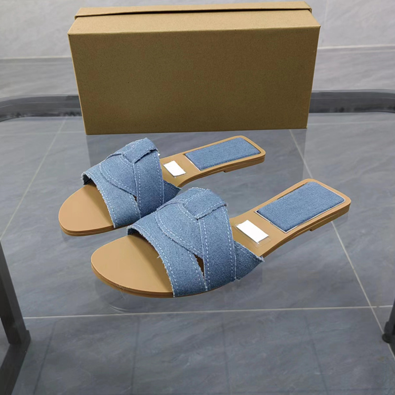 ZA New Product: Large Sized Flat Shoes for Foreign Trade in Europe and America, 2024 Summer Round Headed Fashion Beach Sandals, Women's Outdoor Cool Slippers ZA New Product: Large Sized Flat Shoes for Foreign Trade in Europe and America, 2024 Summer Round Headed Fashion Beach Sandals, Women's Outdoor Cool Slippers