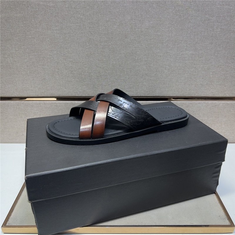 New men's casual slippers, popular online, high-end Instagram, personalized, anti slip, comfortable beach shoes, one line men's slippers for wearing on the outside New men's casual slippers, popular online, high-end Instagram, personalized, anti slip, comfortable beach shoes, one line men's slippers for wearing on the outside