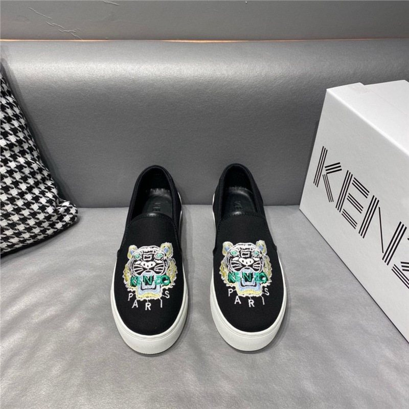 2025 New Tiger Head Embroidered Genuine Leather Le Fu Shoe Board Casual Men's Shoes Summer Breathable Pedal Versatile Lazy Step 2025 New Tiger Head Embroidered Genuine Leather Le Fu Shoe Board Casual Men's Shoes Summer Breathable Pedal Versatile Lazy Step
