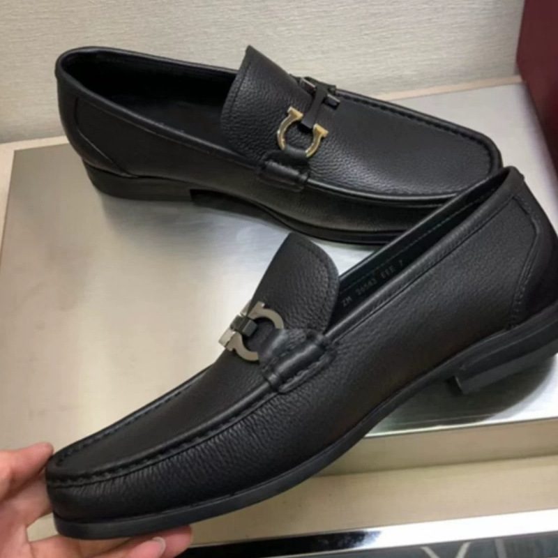 European station men's leather shoes, lightweight foreign trade fit, young men's business dress shoes, men's shoes, new foot pedals European station men's leather shoes, lightweight foreign trade fit, young men's business dress shoes, men's shoes, new foot pedals