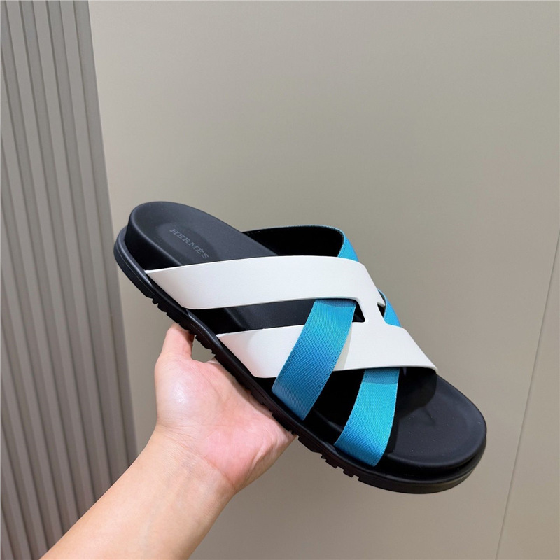 Thick soled slippers for outdoor wear in the summer of 2025, new woven one-piece magic casual flat sandals for foreign trade beach Thick soled slippers for outdoor wear in the summer of 2025, new woven one-piece magic casual flat sandals for foreign trade beach