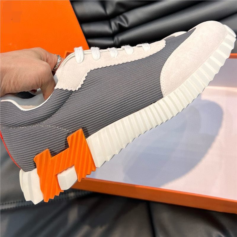 Guangzhou goods European station new cowhide splicing canvas fashionable breathable lace up casual board shoes for men Guangzhou goods European station new cowhide splicing canvas fashionable breathable lace up casual board shoes for men