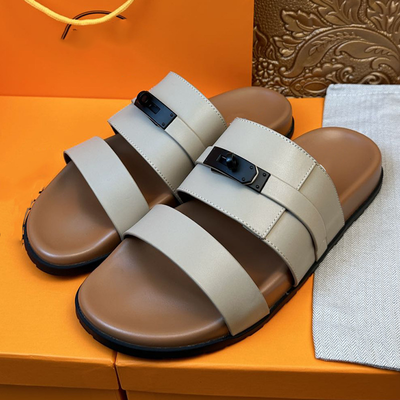 Soft soled slippers for men's summer fashion brand, light luxury leather, breathable outer casual shoes, European station, anti slip, British one-piece mop Soft soled slippers for men's summer fashion brand, light luxury leather, breathable outer casual shoes, European station, anti slip, British one-piece mop