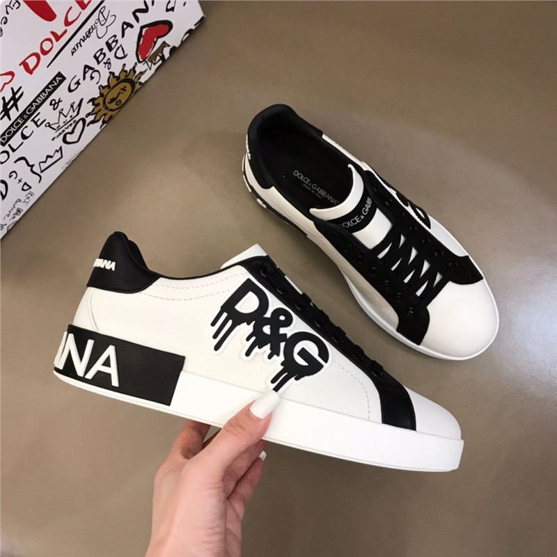 European Station DG Men's Shoes New Low Top Color blocked Black and White Classic Fashion Casual Sneakers British Trendy Shoes European Station DG Men's Shoes New Low Top Color blocked Black and White Classic Fashion Casual Sneakers British Trendy Shoes