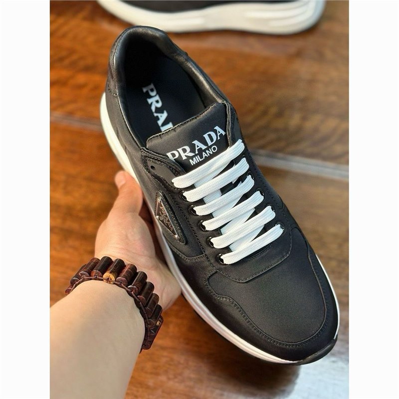 European station fabric new sports shoes trendy men's casual shoes breathable and versatile fashionable thick soled lace up running shoes European station fabric new sports shoes trendy men's casual shoes breathable and versatile fashionable thick soled lace up running shoes