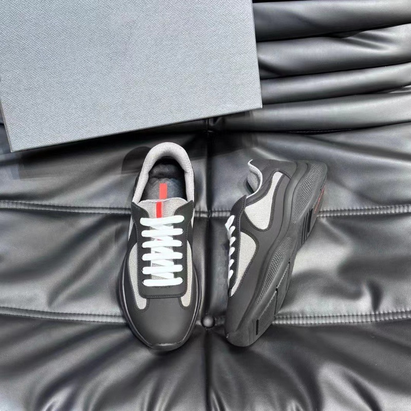 European Men's Shoes Fashion Color Personalized Casual Shoes Lacquer Leather Mesh Breathable Running Shoes Comfortable Travel Sports Shoes European Men's Shoes Fashion Color Personalized Casual Shoes Lacquer Leather Mesh Breathable Running Shoes Comfortable Travel Sports Shoes