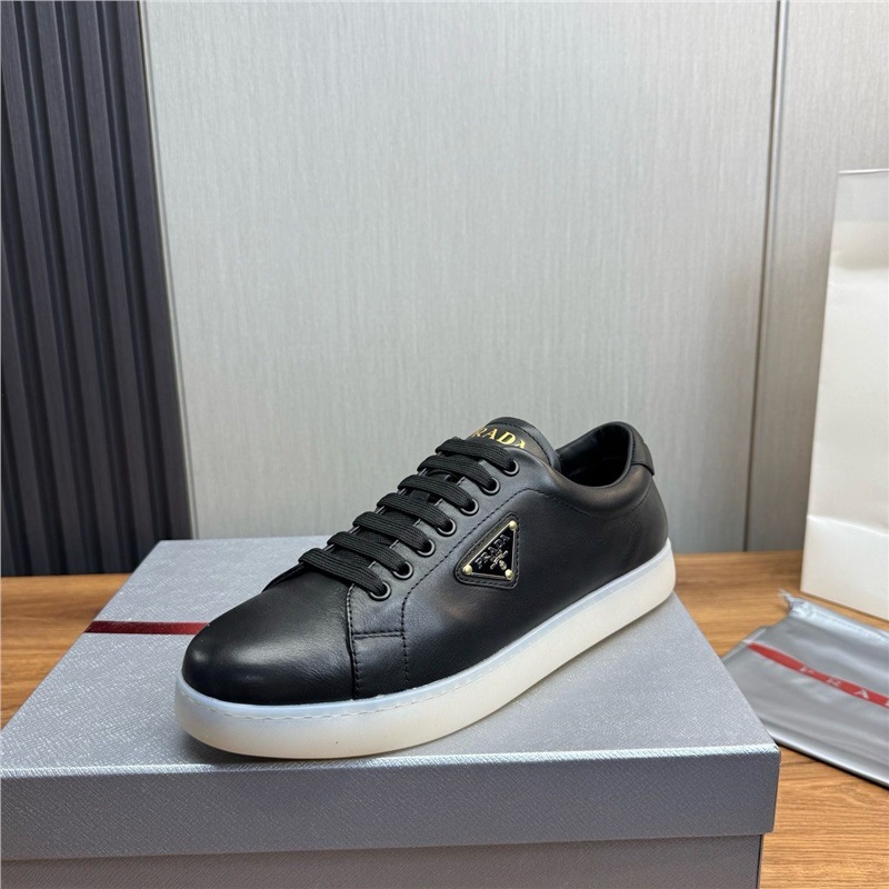 2025 summer hot selling men's top layer cowhide casual loafers with high aesthetic value, breathable and anti slip casual men's board shoes 2025 summer hot selling men's top layer cowhide casual loafers with high aesthetic value, breathable and anti slip casual men's board shoes