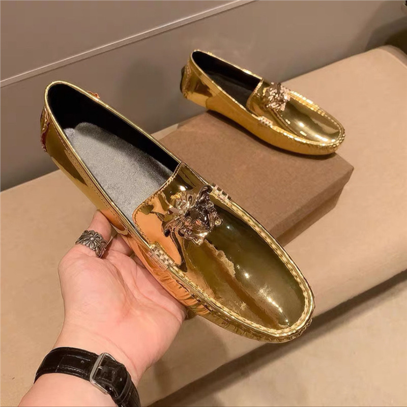 2025 new European station patent leather bean shoes, genuine leather soft soled casual leather shoes, British fashion trend, lazy to step on 2025 new European station patent leather bean shoes, genuine leather soft soled casual leather shoes, British fashion trend, lazy to step on