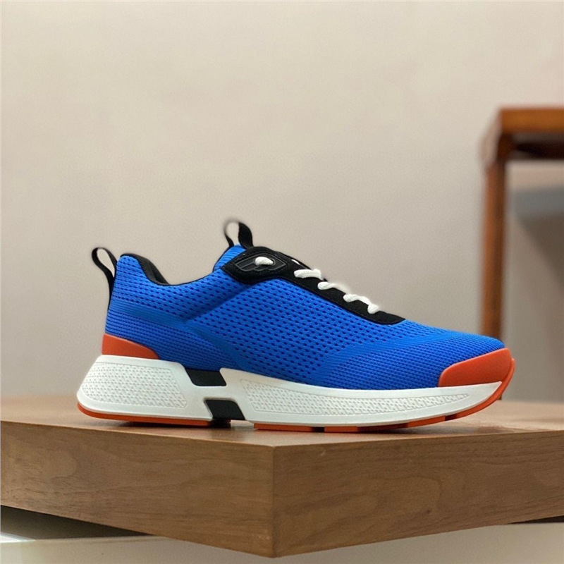 Hong Kong trendy men's shoes luxury thick soled trendy lightweight shock-absorbing fly woven mesh breathable men's sports and leisure shoes Hong Kong trendy men's shoes luxury thick soled trendy lightweight shock-absorbing fly woven mesh breathable men's sports and leisure shoes