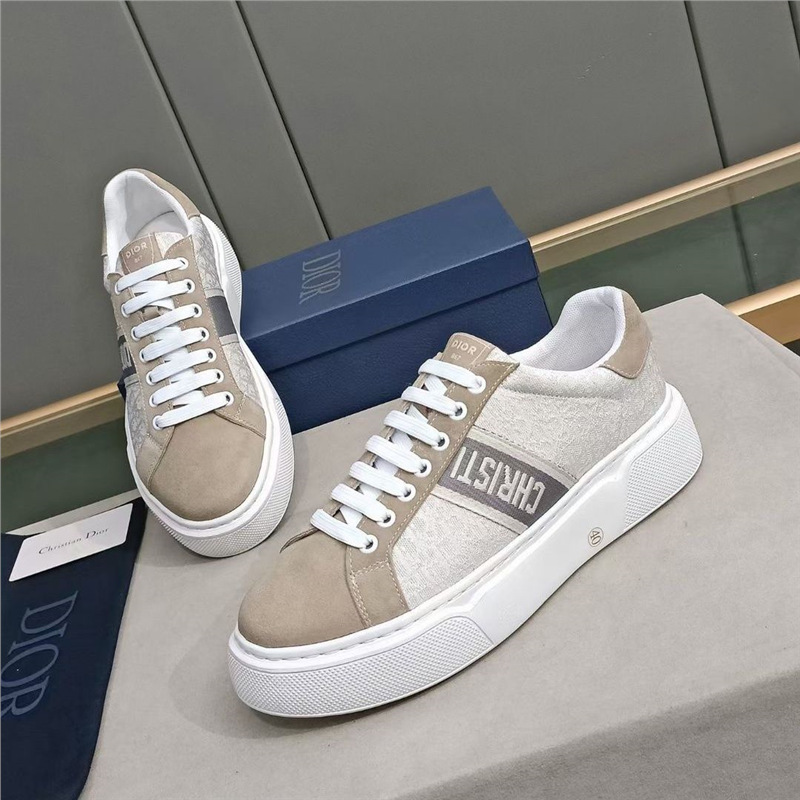 2024 European Station New Trendy High end Men's Trendy Leather Casual Board Shoes Light Luxury Explosive 2024 European Station New Trendy High end Men's Trendy Leather Casual Board Shoes Light Luxury Explosive