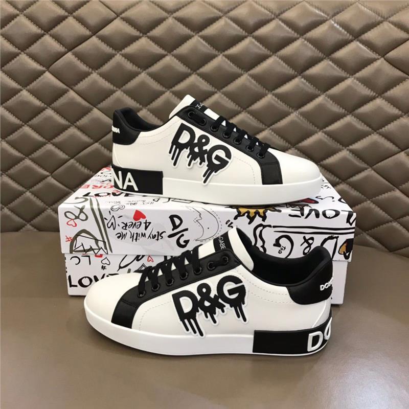 European Station DG Men's Shoes New Low Top Color blocked Black and White Classic Fashion Casual Sneakers British Trendy Shoes European Station DG Men's Shoes New Low Top Color blocked Black and White Classic Fashion Casual Sneakers British Trendy Shoes