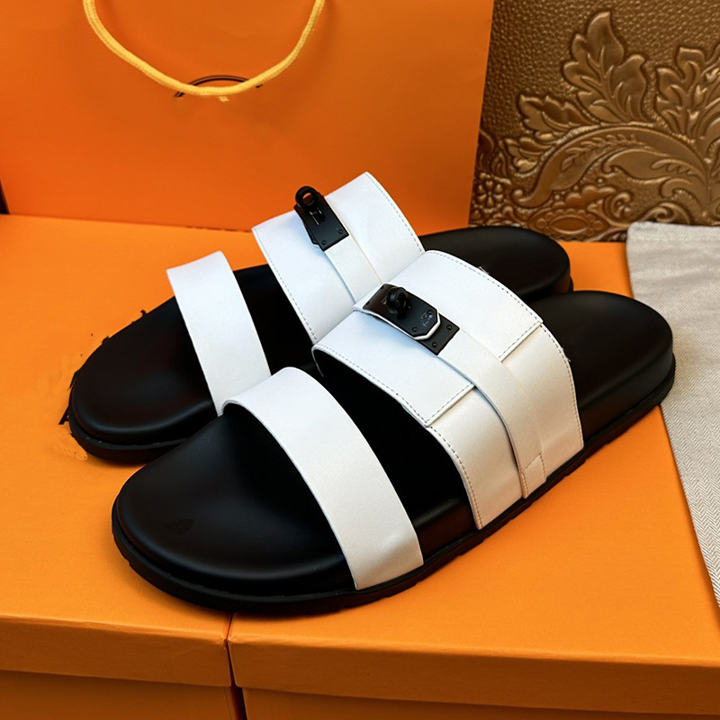 Soft soled slippers for men's summer fashion brand, light luxury leather, breathable outer casual shoes, European station, anti slip, British one-piece mop Soft soled slippers for men's summer fashion brand, light luxury leather, breathable outer casual shoes, European station, anti slip, British one-piece mop