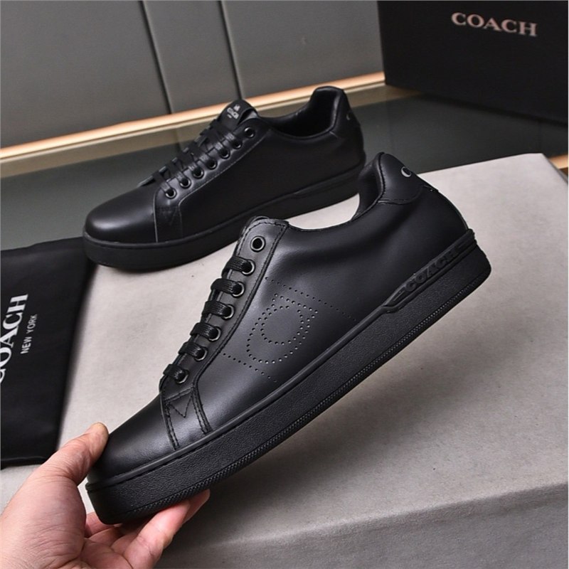 New trendy men's breathable and fashionable board shoes with lace up, simple and versatile sports shoes, casual white shoes for men at the European station New trendy men's breathable and fashionable board shoes with lace up, simple and versatile sports shoes, casual white shoes for men at the European station