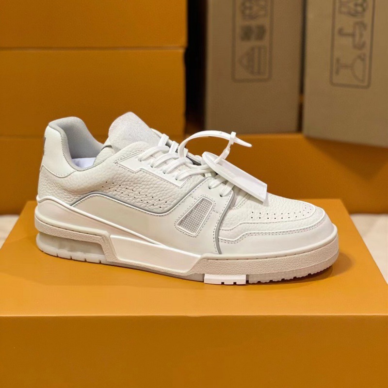 Version: Lvjia Trainer White Cement White Shoes Female Black and White Panda Couple Shoes Casual Sports Board Shoes Version: Lvjia Trainer White Cement White Shoes Female Black and White Panda Couple Shoes Casual Sports Board Shoes