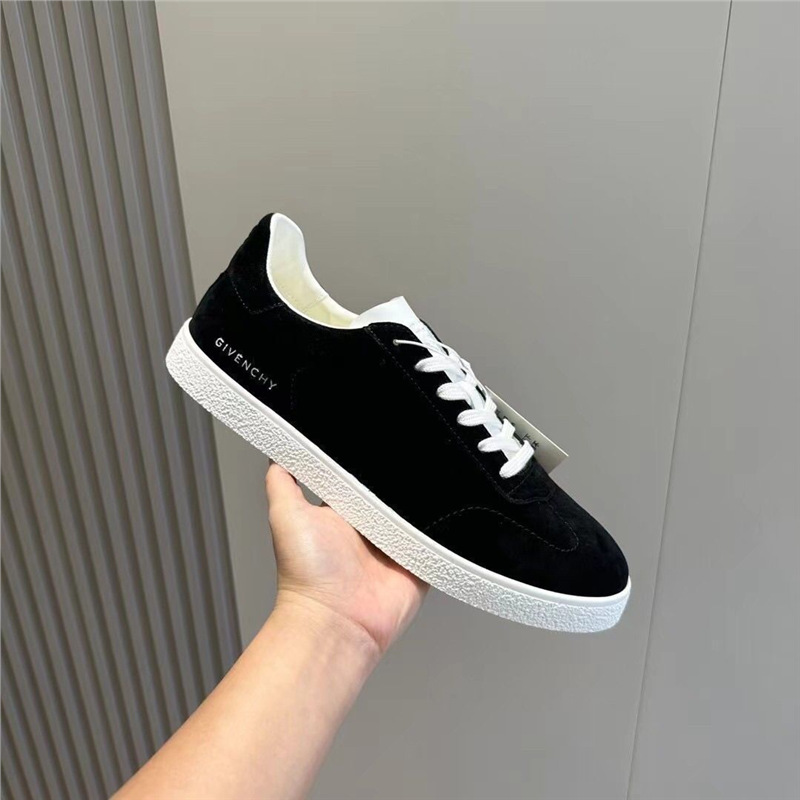 European Men's Shoes Original Single Men's Shoes Men's Genuine Leather Shoes Casual Shoes Sports Shoes Versatile Board Shoes Handsome White Shoes European Men's Shoes Original Single Men's Shoes Men's Genuine Leather Shoes Casual Shoes Sports Shoes Versatile Board Shoes Handsome White Shoes