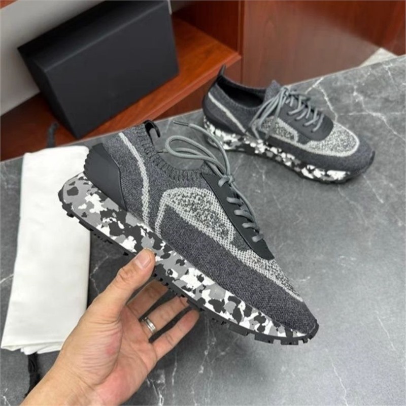 One size larger French light luxury, high-quality, versatile, ultra light casual shoes, comfortable, breathable, lightweight sports men's shoes One size larger French light luxury, high-quality, versatile, ultra light casual shoes, comfortable, breathable, lightweight sports men's shoes