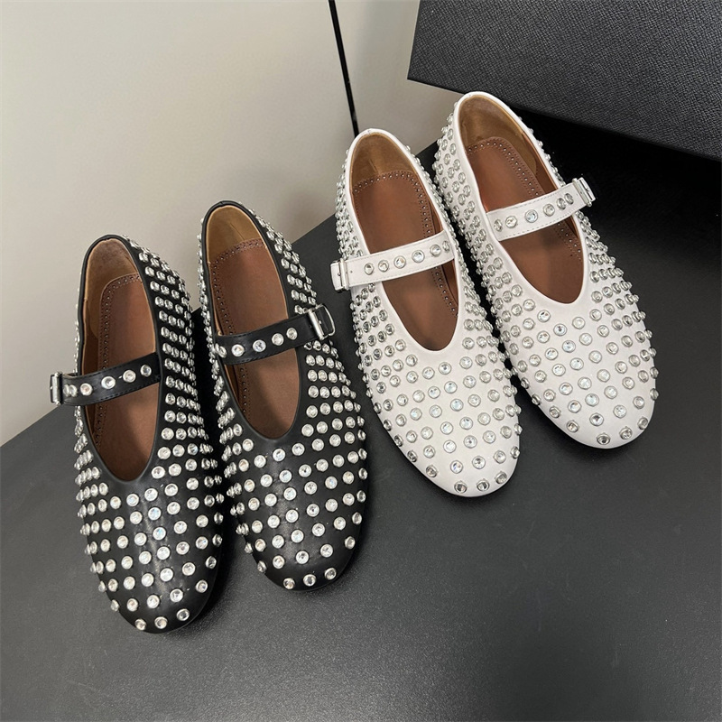 High end version ALA Zhang Xiaohui, same genuine leather round head rhinestone rivet Mary Jane single shoe women's flat ballet single shoe