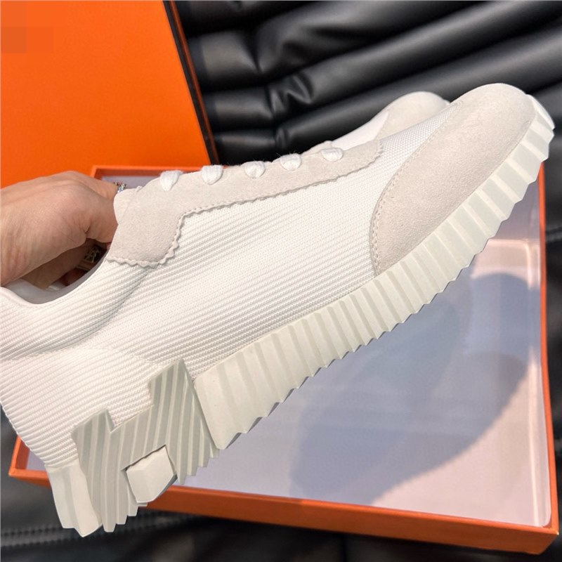 Guangzhou goods European station new cowhide splicing canvas fashionable breathable lace up casual board shoes for men Guangzhou goods European station new cowhide splicing canvas fashionable breathable lace up casual board shoes for men