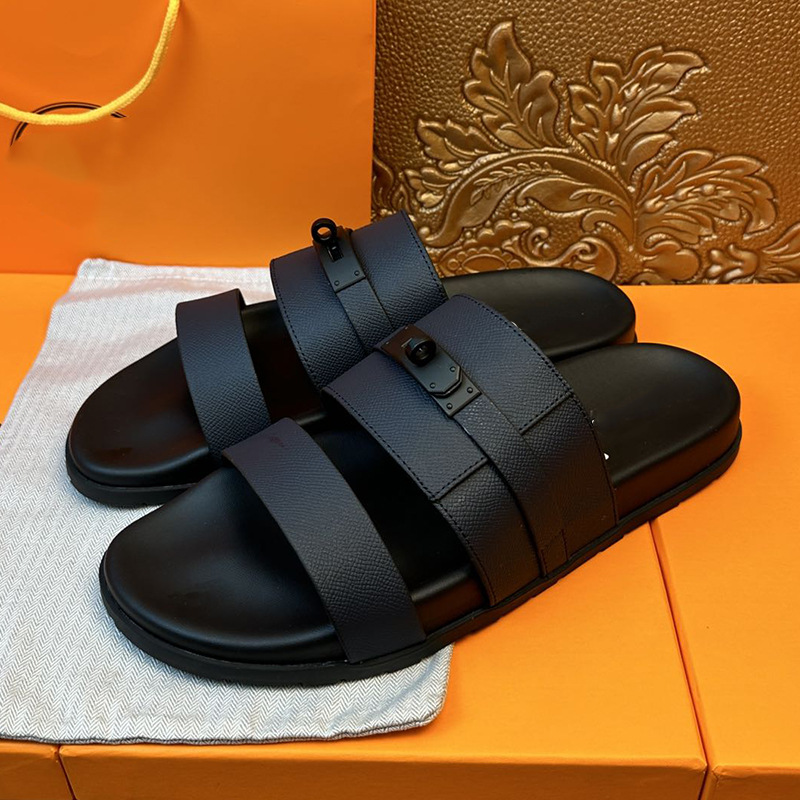 Soft soled slippers for men's summer fashion brand, light luxury leather, breathable outer casual shoes, European station, anti slip, British one-piece mop Soft soled slippers for men's summer fashion brand, light luxury leather, breathable outer casual shoes, European station, anti slip, British one-piece mop