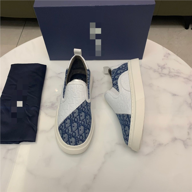 New Le Fu shoes for lazy people, European leather casual trend men's shoe board versatile shoes, comfortable men's shoes New Le Fu shoes for lazy people, European leather casual trend men's shoe board versatile shoes, comfortable men's shoes